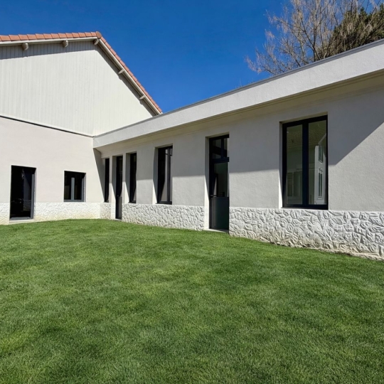 Réseau Immo-diffusion : 4 Pièces PAU (64000) 142.00m2  600 000 € 