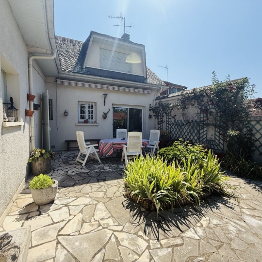 Maison / Villa GELOS (64110) 166.00m2 365 000 € 