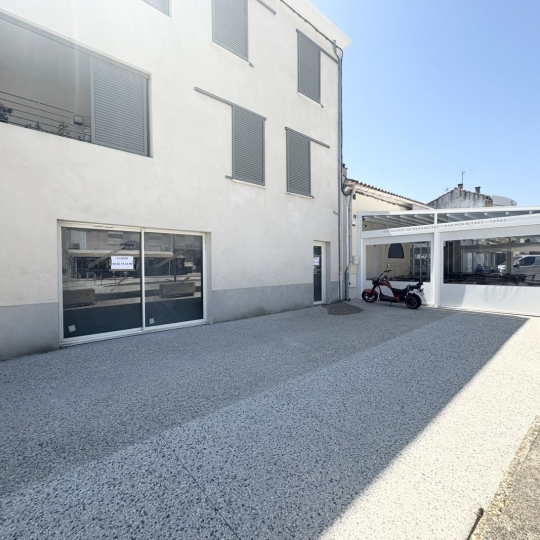 Local commercial LE GRAU-DU-ROI (30240) 41.30m2  - 750 € 