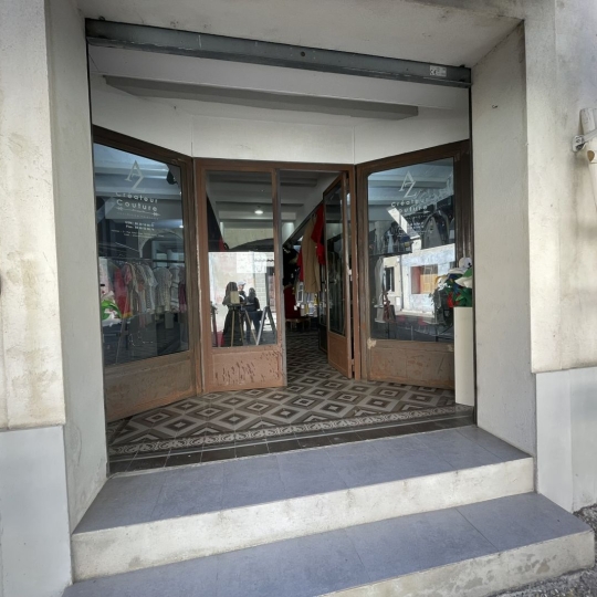 Réseau Immo-diffusion : Local commercial AIGUES-MORTES (30220) 115.00m2  390 000 € 