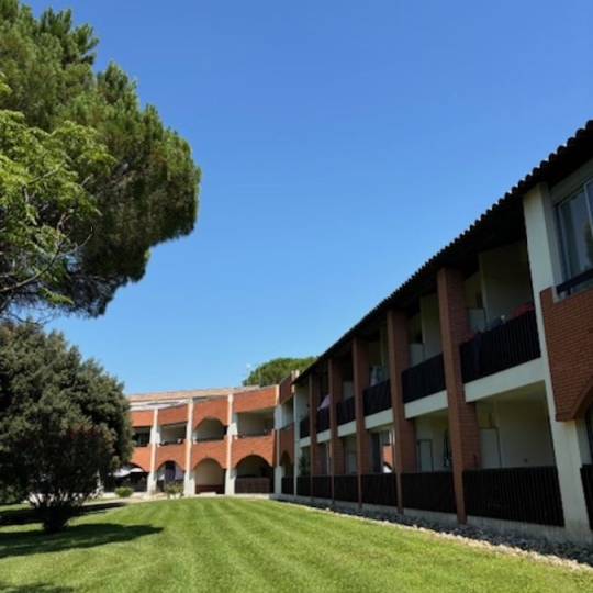 Réseau Immo-diffusion : 1 Pièce NIMES (30000) 33.00m2  695 € 