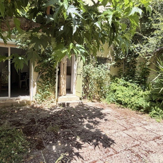 Réseau Immo-diffusion : Maison UZES (30700) 220.00m2  260 000 € 