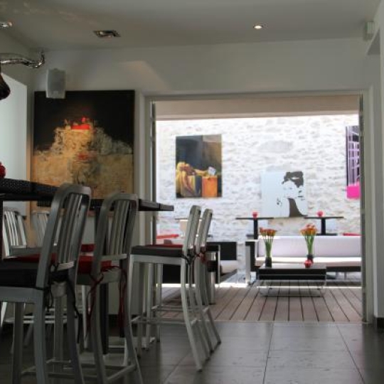 Maison / Villa NIMES (30000) 240.00m2 730 000 € 