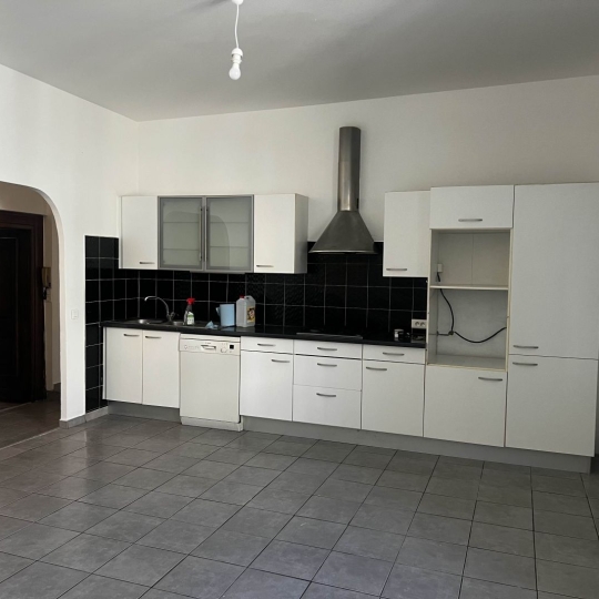 Réseau Immo-diffusion : 4 Pièces SAINT-GILLES (30800) 98.00m2  149 000 € 