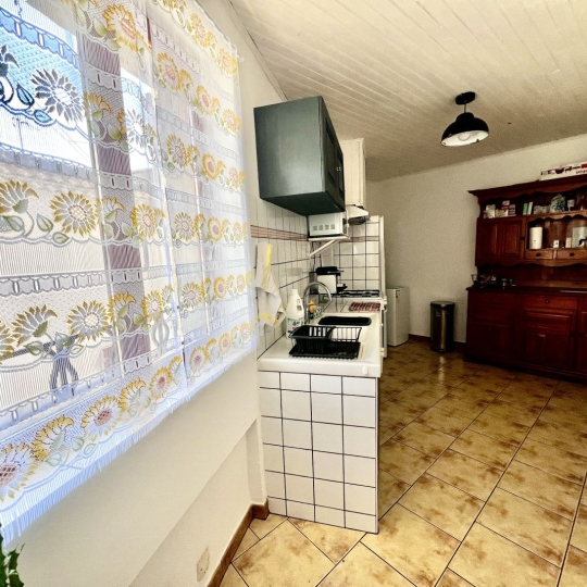 Maison SAINT-GILLES (30800) 59.00m2 - 77 000 € 