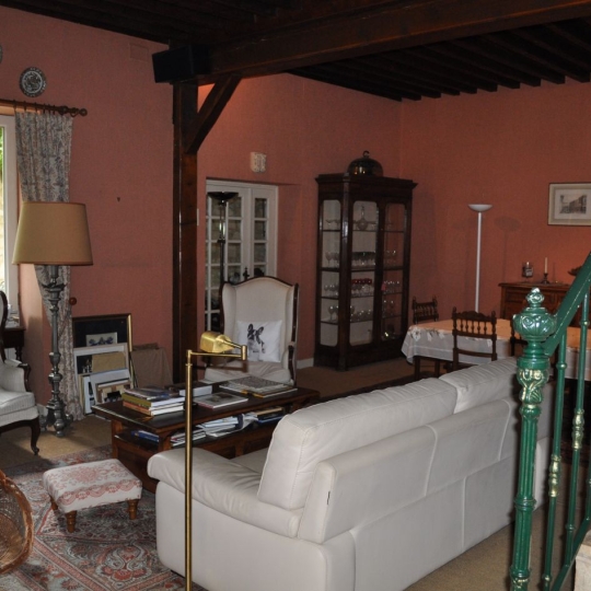 Réseau Immo-diffusion : Maison LUCENAY (69480) 242.00m2  595 000 € 