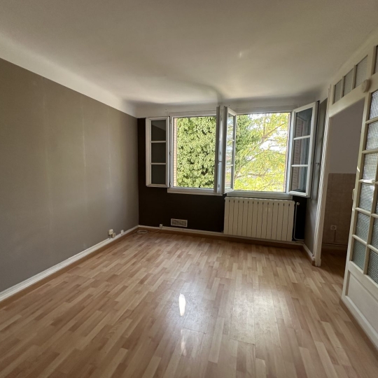 Réseau Immo-diffusion : 4 Pièces NIMES (30000) 61.00m2  119 900 € 