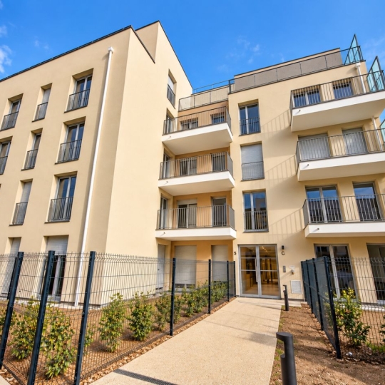 Réseau Immo-diffusion : 3 Pièces MANTES-LA-VILLE (78711) 70.00m2  1 150 € 