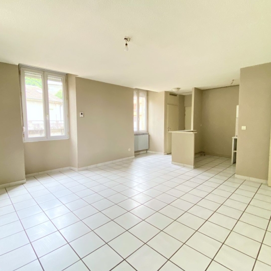 2 Pièces VALS-LES-BAINS (07600) 49.00m2  - 450 € 