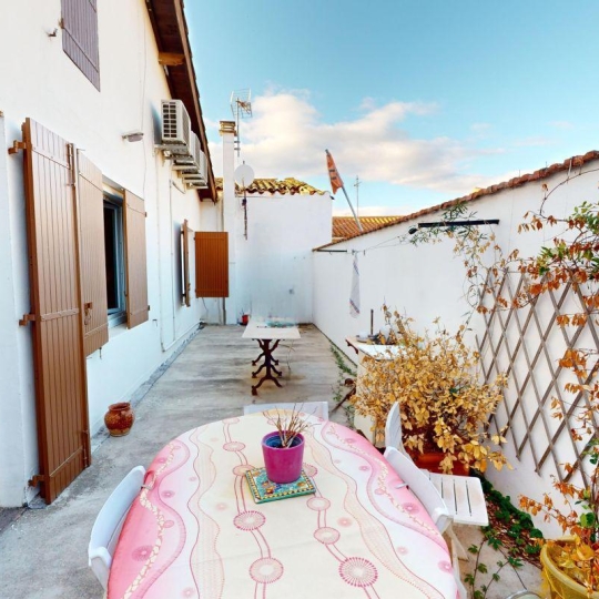 Maison de ville MEZE (34140) 153.00m2  - 420 000 € 