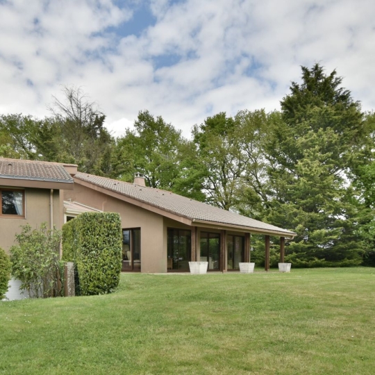 Réseau Immo-diffusion : Maison CHOLET (49300) 267.00m2  540 800 € 