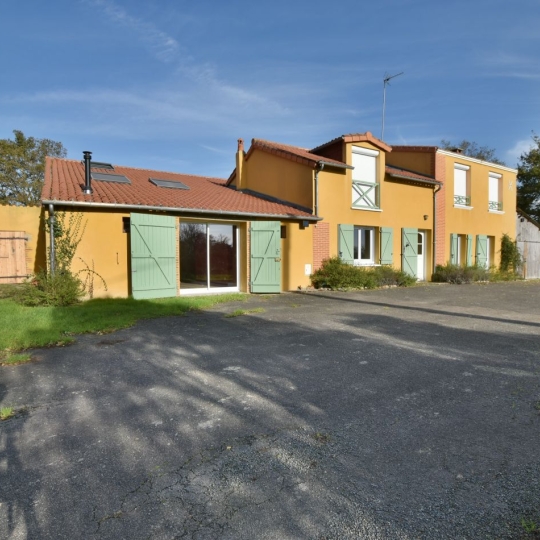Maison / Villa CHOLET (49300) 200.00m2 249 900 € 