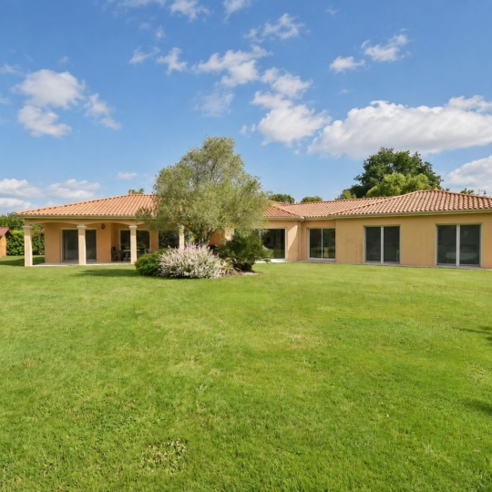 Maison CHOLET (49300) 210.00m2 - 592 800 € 