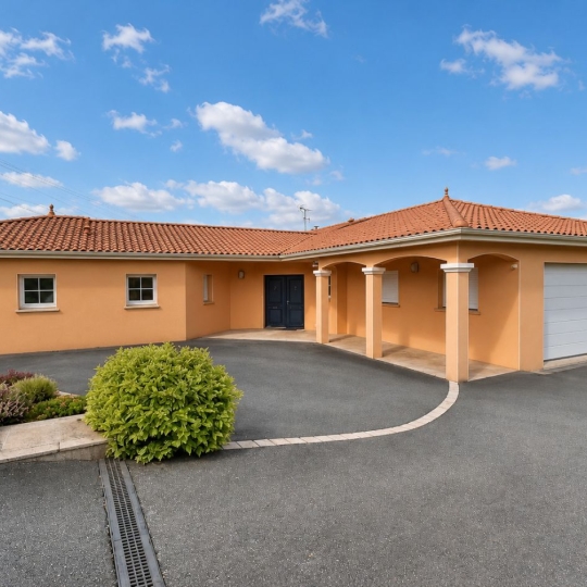Maison / Villa CHOLET (49300) 210.00m2 580 000 € 