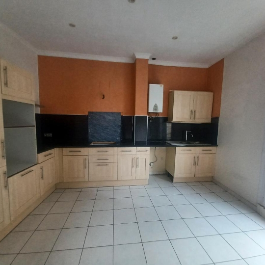 Immeuble BEZIERS (34500) 180.00m2 - 210 000 € 