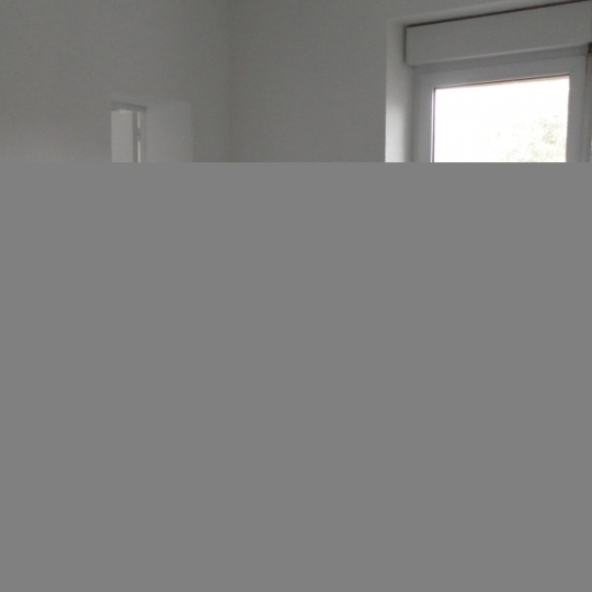 Appartement SORGUES (84700) 28.00m2 416 € 