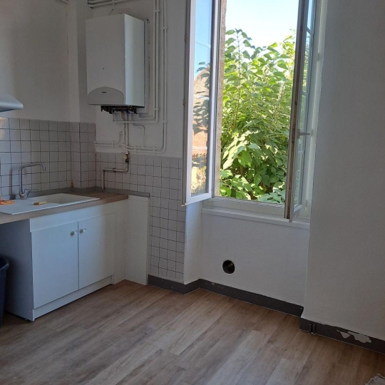Réseau Immo-diffusion : 2 Pièces SORGUES (84700) 48.00m2  590 € 