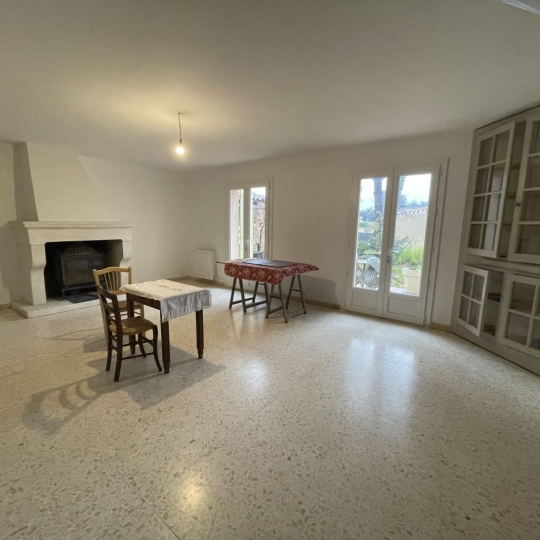 Réseau Immo-diffusion : Maison SORGUES (84700) 97.61m2  1 004 € 