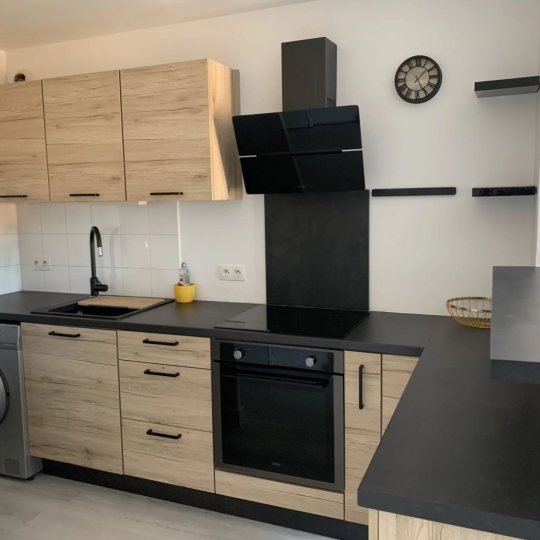 Appartement LE PONTET (84130) 60.00m2 754 € 