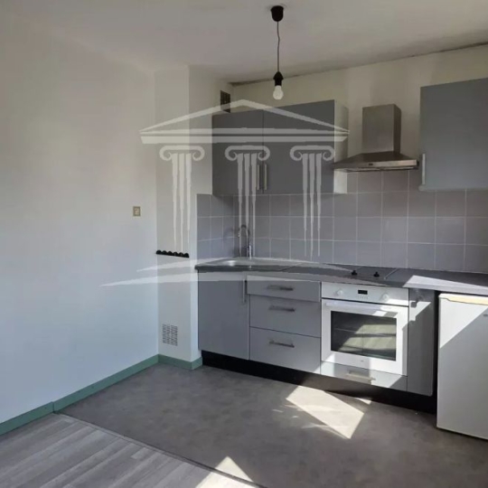 Studio SORGUES (84700) 33.00m2 - 62 000 € 