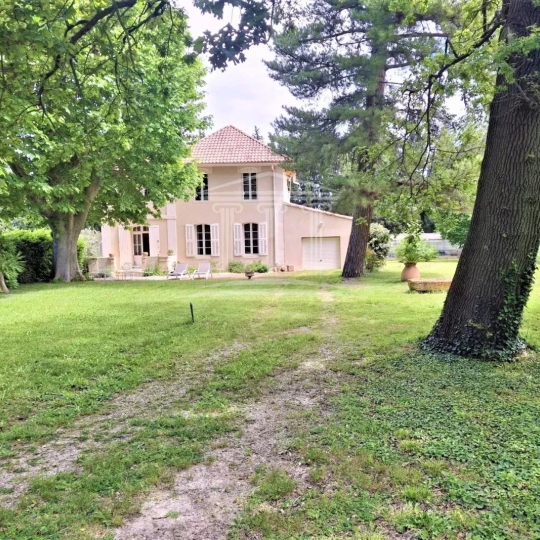 Réseau Immo-diffusion : Maison SORGUES (84700) 163.00m2  490 000 € 