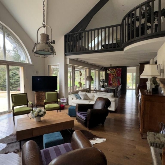 Maison / Villa SAINT-AMAND-MONTROND (18200) 196.00m2 402 300 € 