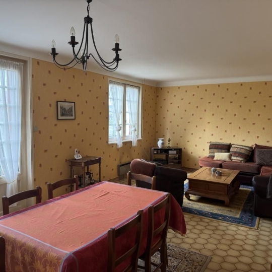 Maison SAINT-AMAND-MONTROND (18200) 94.00m2 - 76 300 € 