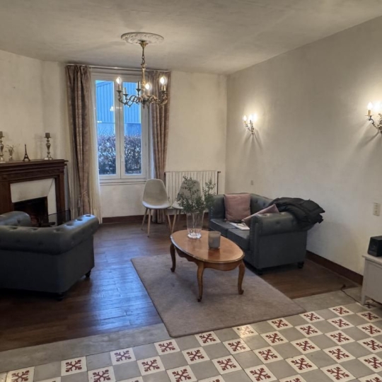 Maison / Villa VALLENAY (18190) 110.00m2 60 500 € 