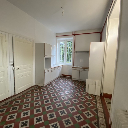 Maison VILLARS-LES-DOMBES (01330) 126.14m2 - 1 100 € 