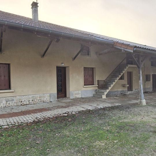 Maison / Villa SAINT-DENIS-LES-BOURG (01000) 88.61m2 800 € 