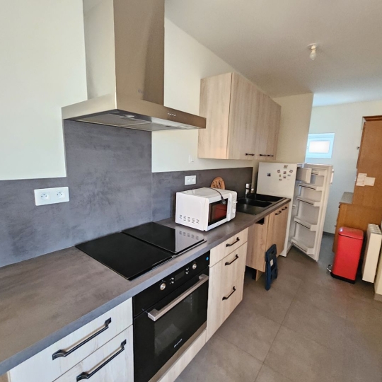 Réseau Immo-diffusion : 4 Pièces PONT-DE-VAUX (01190) 71.84m2  830 € 