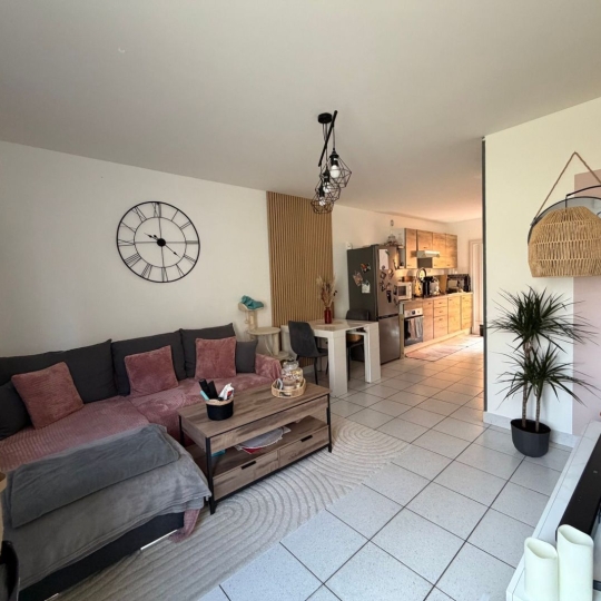 Maison / Villa VONNAS (01540) 53.00m2 790 € 