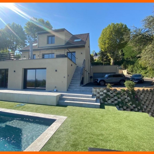 Maison / Villa MIRIBEL (01700) m2 950 000 € 