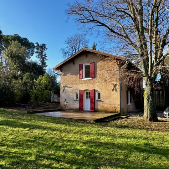 Maison / Villa VENELLES (13770) 136.00m2 1 935 € 