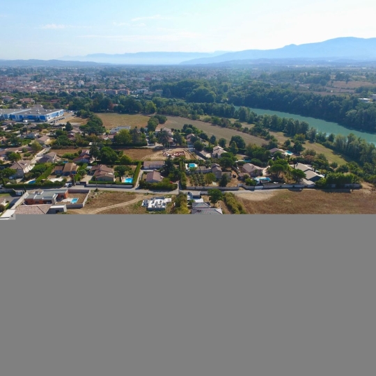 Terrain ROMANS-SUR-ISERE (26100) m2 125 000 € 