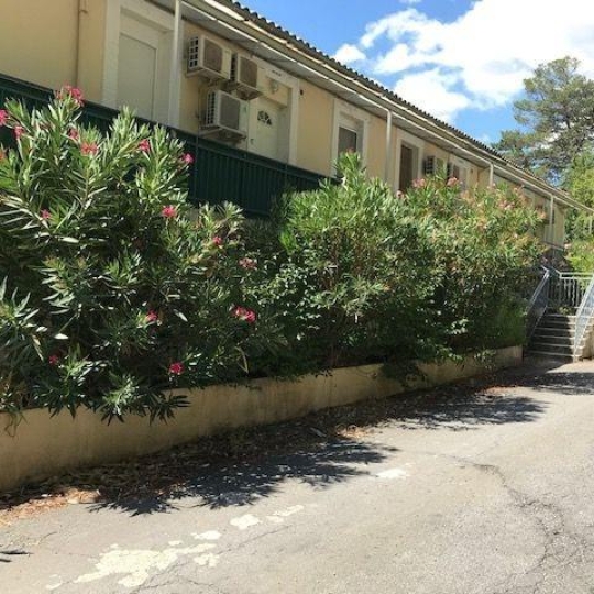 Appartement ALLEGRE-LES-FUMADES (30500) 91.19m2 800 € 