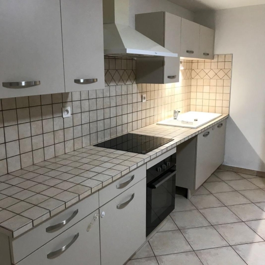 Réseau Immo-diffusion : 2 Pièces BESSEGES (30160) 35.00m2  370 € 