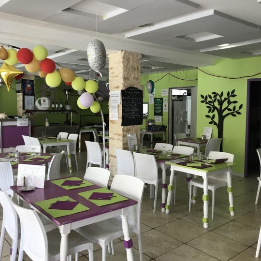 Local commercial LES MAGES (30960) 134.00m2 - 157 000 € 