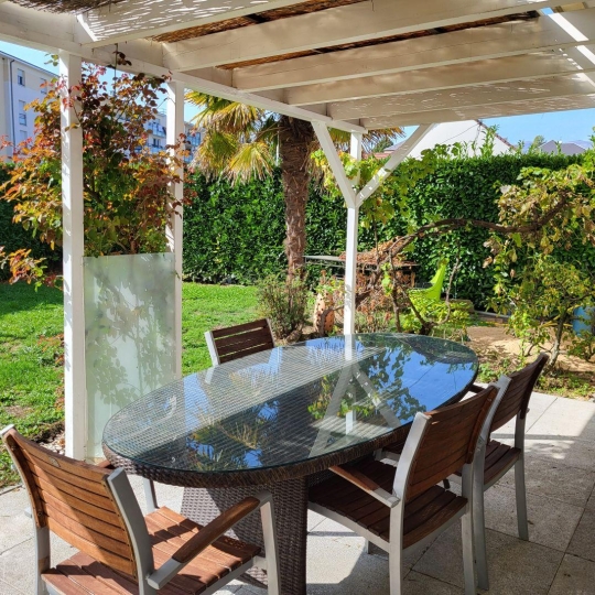 Appartement FERNEY-VOLTAIRE (01210) 101.00m2 579 000 € 