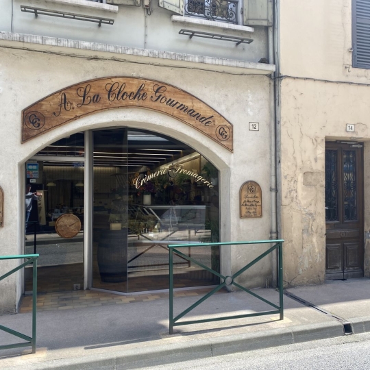 Local / Bureau LE PONT-DE-BEAUVOISIN (38480) 127.00m2 75 000 € 