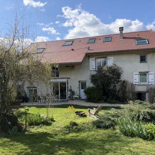 Maison SAINT-GENIX-SUR-GUIERS (73240) 145.00m2 - 590 000 € 