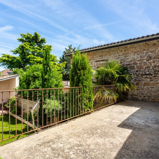 Maison MILLERY (69390) 267.00m2 - 750 000 € 
