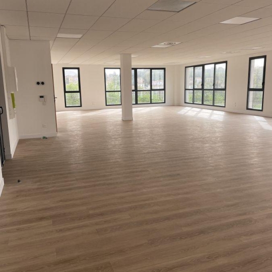 Local / Bureau AUBAGNE (13400) 169.00m2 2 535 € 