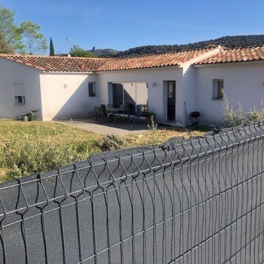Maison / Villa SIMIANE-COLLONGUE (13109) 99.00m2 2 030 € 