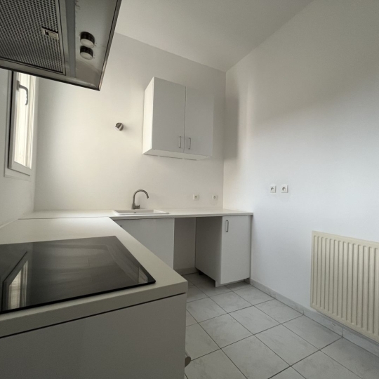 3 Pièces MARSEILLE (13001) 97.00m2 - 1 200 € 