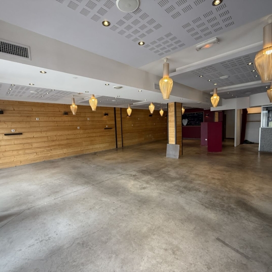 Local / Bureau EGUILLES (13510) 80.00m2 1 903 € 