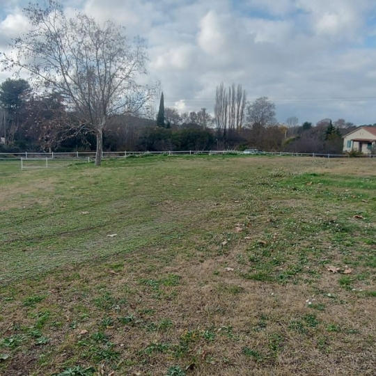 Terrain SIMIANE-COLLONGUE (13109) m2 1 000 € 