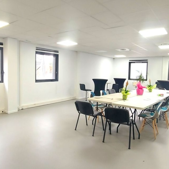 Local / Bureau BOUC-BEL-AIR (13320) 135.00m2 2 050 € 