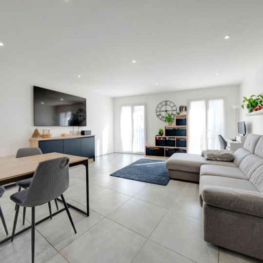 Appartement SIMIANE-COLLONGUE (13109) 68.00m2 293 000 € 