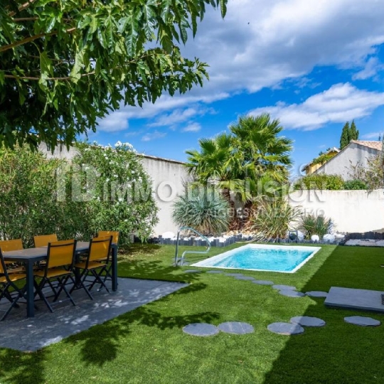 Maison / Villa GALLARGUES-LE-MONTUEUX (30660) 110.00m2 369 000 € 
